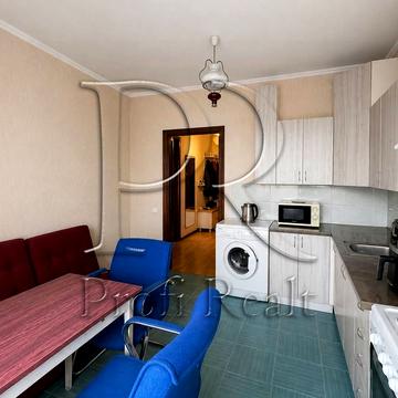 Романа Ратушного вул. (Волгоградська), 9-А