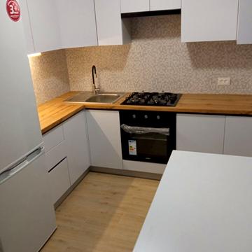 Академіка Андрія Сахарова вул., 46а