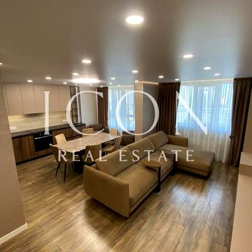 Михайла Максимовича вул. (Онуфрія Трутенка), 32-А