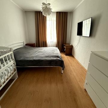 Чорновола вул., 176/1