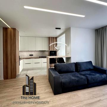 Молодіжна вул., 4