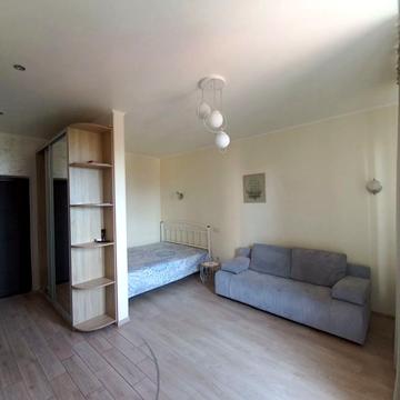 Дмитріївська вул. (Дмитрія Донського), 1