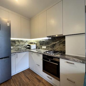 Ольги Кобилянської вул. (Достоєвського), 1-В/3