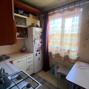 Богдана Хмельницького вул., 7