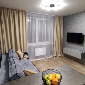 Героїв Небесної Сотні просп., (Будинок 20/10)