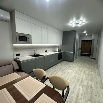 Вишгородська вул., 45-Ж