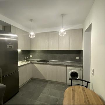 Дубенська вул., 7