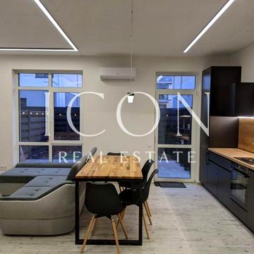 Світанкова вул.