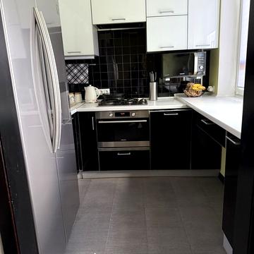 Нескорених вул., 54б