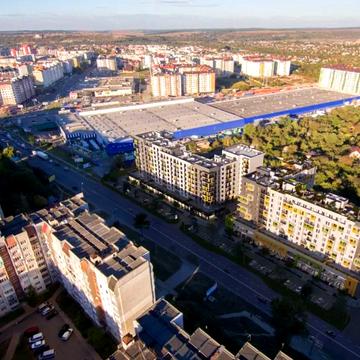 Володимира Івасюка вул., (Будинок 3)