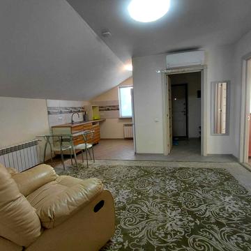 Леонтовича вул. (Бєлінського), 5