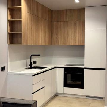 Олександра Олеся вул., 10