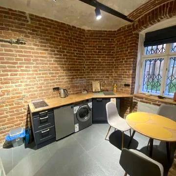 Магазинова вул., 3