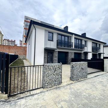 Потічна вул.