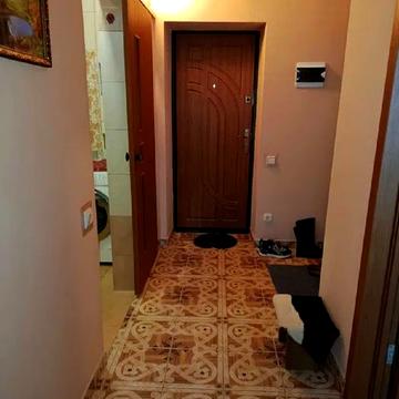 Івана Величковського вул., 4