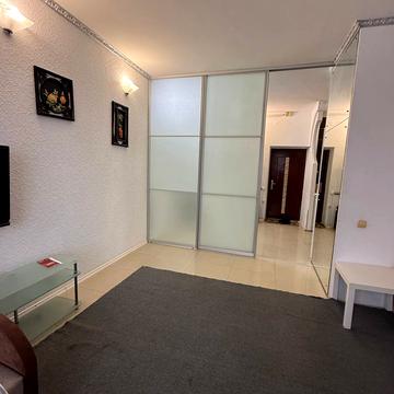 Середньофонтанська вул., 19-А