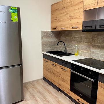 Джона Ленона вул., 27