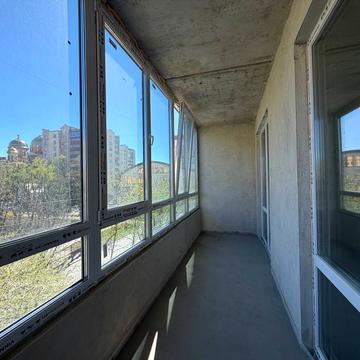 Генерала М. Тарнавського вул., (Будинок 1)