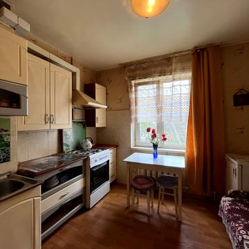 Сімї Глодан вул., 41