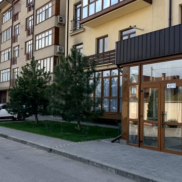 Дніпровські Пороги вул., 15-Г
