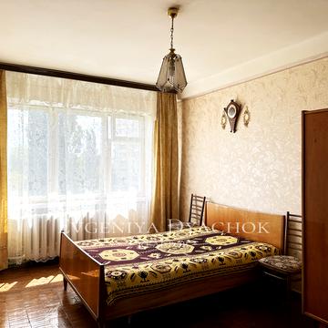 Ярослава Гашека бульв., 10