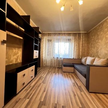 Кулика і Гудачека вул. (Макарова), 30