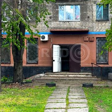 Володимира Черкасова вул., 11
