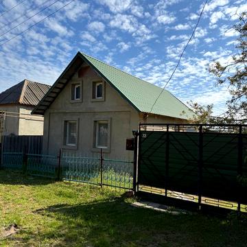 Садова, 33