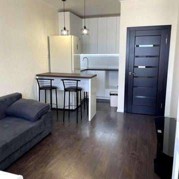 Європейського Союзу просп. (Правди), 41-В