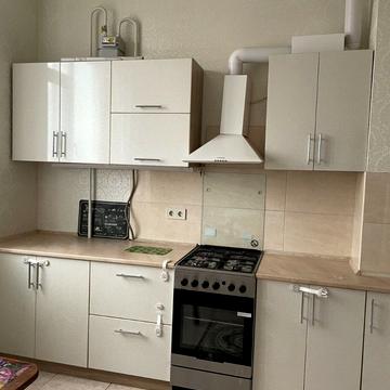 Олексія Вадатурського вул. (Маршала Малиновського), 18б