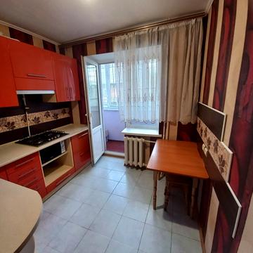 Данила Галицького вул. (40-річчя Перемоги), 16