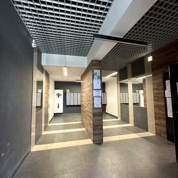 Вацлава Гавела бульв. (Івана Лепсе), 28