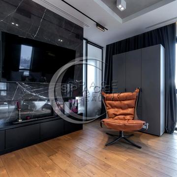 Антоновича вул. (Горького), 44