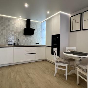 Михайла Максимовича вул. (Онуфрія Трутенка), 28-Е