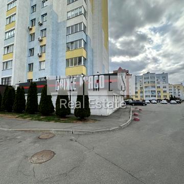 Миру вул., 31