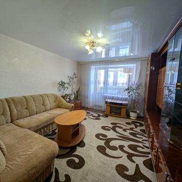 Андрія Мельника вул., 4
