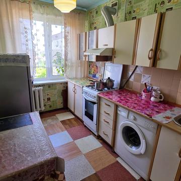 Свято-Миколаївська вул. (Леніна), 10