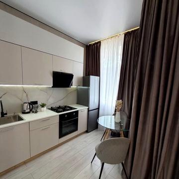 Шнеєрсона вул., 2-Б