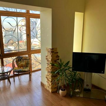 Проскурівська вул., 45