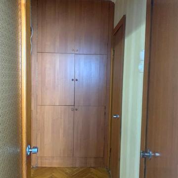 Камянецька вул., 75