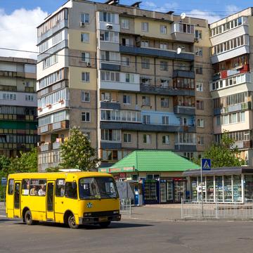 Амвросія Бучми бульв., 4