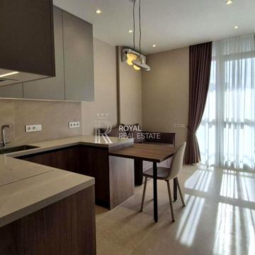 Предславинська вул., 42