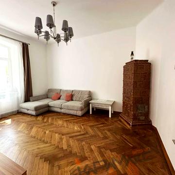 Ярослава Мудрого вул., 3