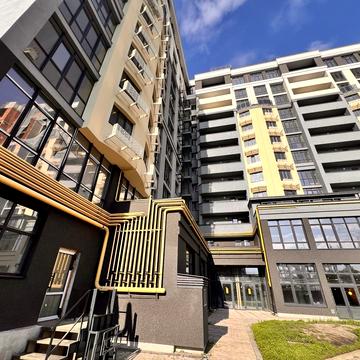 Соборна вул., (Будинок 1)