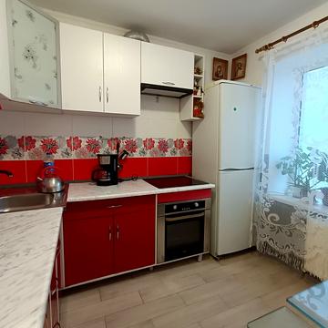 Свободи просп. (Прокофєва), 32