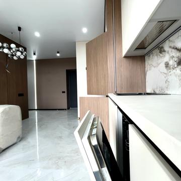 Вячеслава Чорновола вул., (Будинок 36)