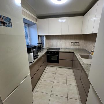 Європейська вул. (Миронова), 8