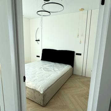 Роксоляни вул., 30