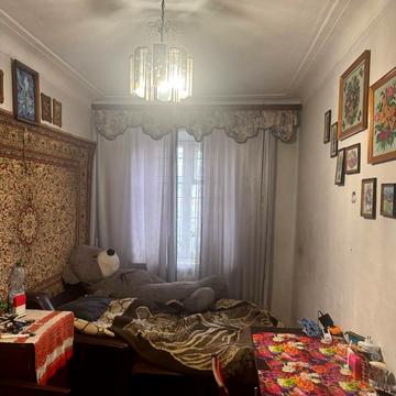 Вигода вул., 42