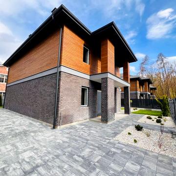 Михайла Чалого вул.